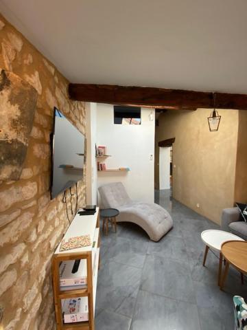 La Mansarde De L Abbaye Apartment Cluny Bagian luar foto